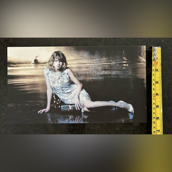 Chanel Photo Prints By Karl Lagerfeld  Collection Tin Set 2001 Set Of 17 Prints - Picture 8 of 9